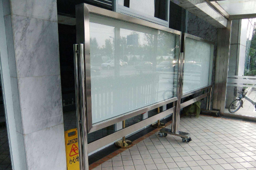 不锈钢宣传栏制作